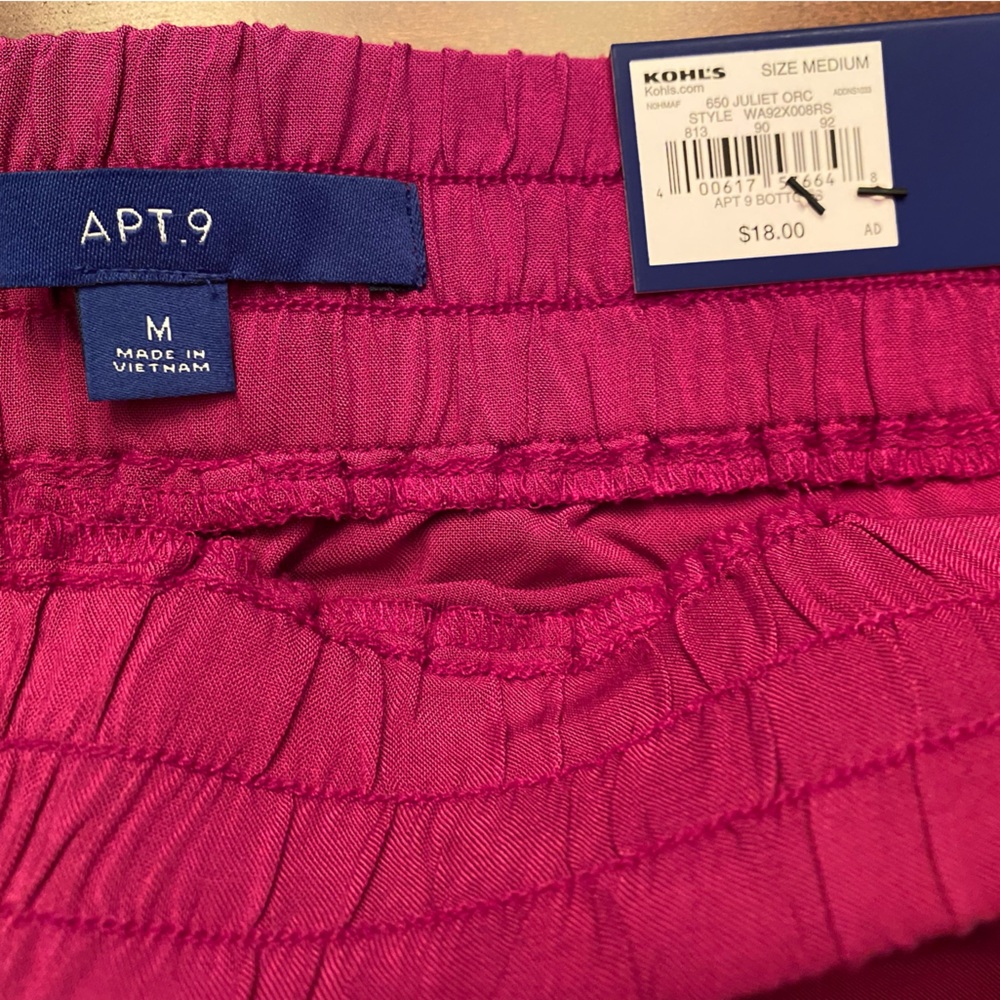 🪅15 for $20🪅 Apt. 9 Women's Mid Rise Shorts - size medium - NWT - Picture 4 of 8